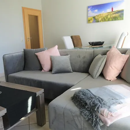 Warnemuende Strandkieker 60444